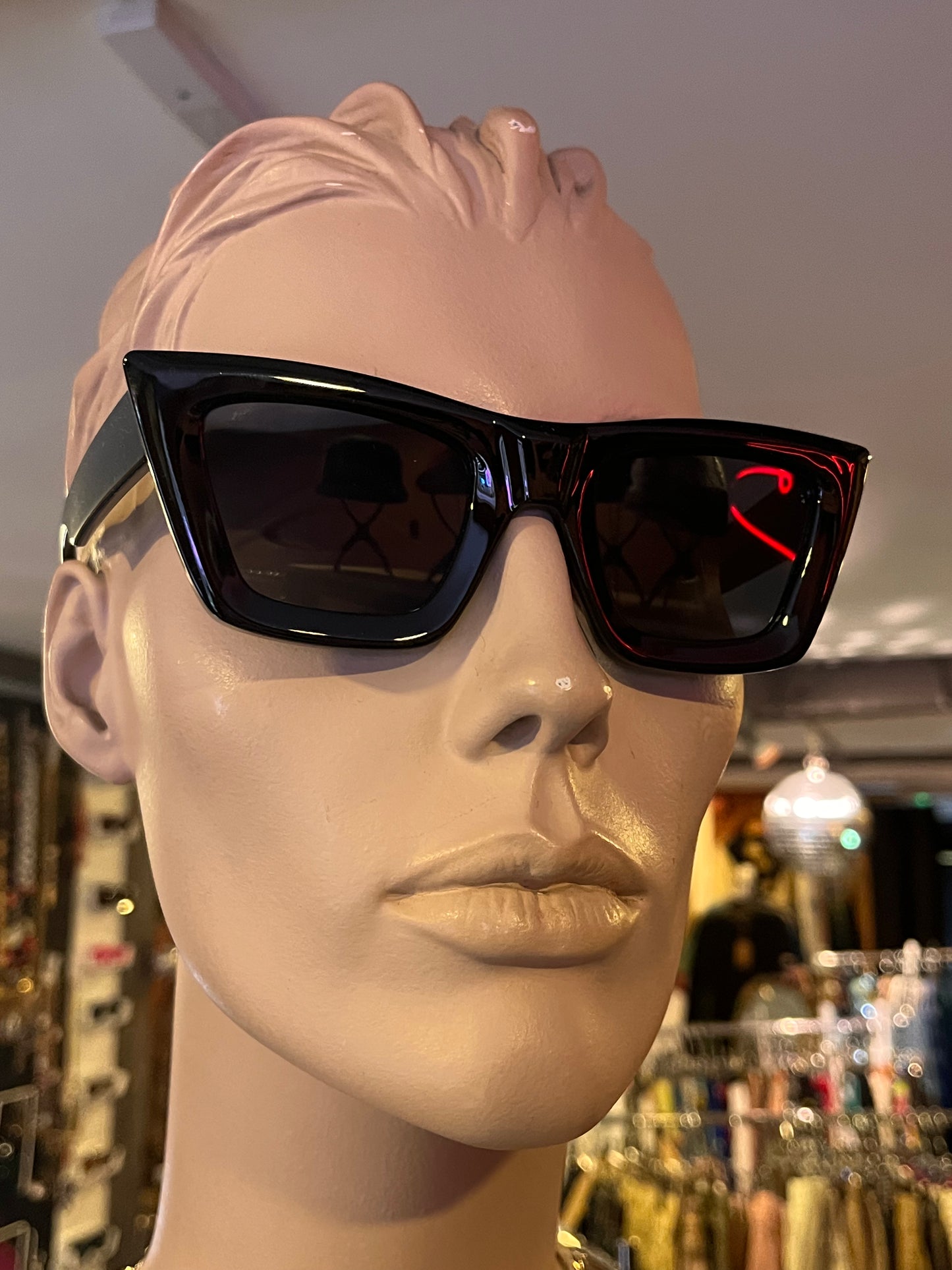 Large Catseye Shades - 3 colour options